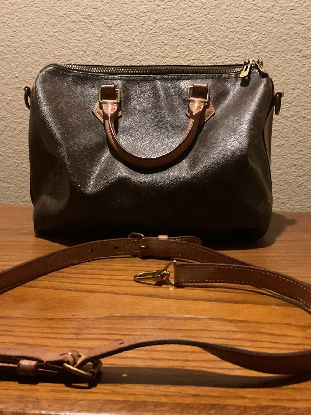 Authentic Louis Vuitton Monogram Speedy 30 Bandouliere (READ DESC)